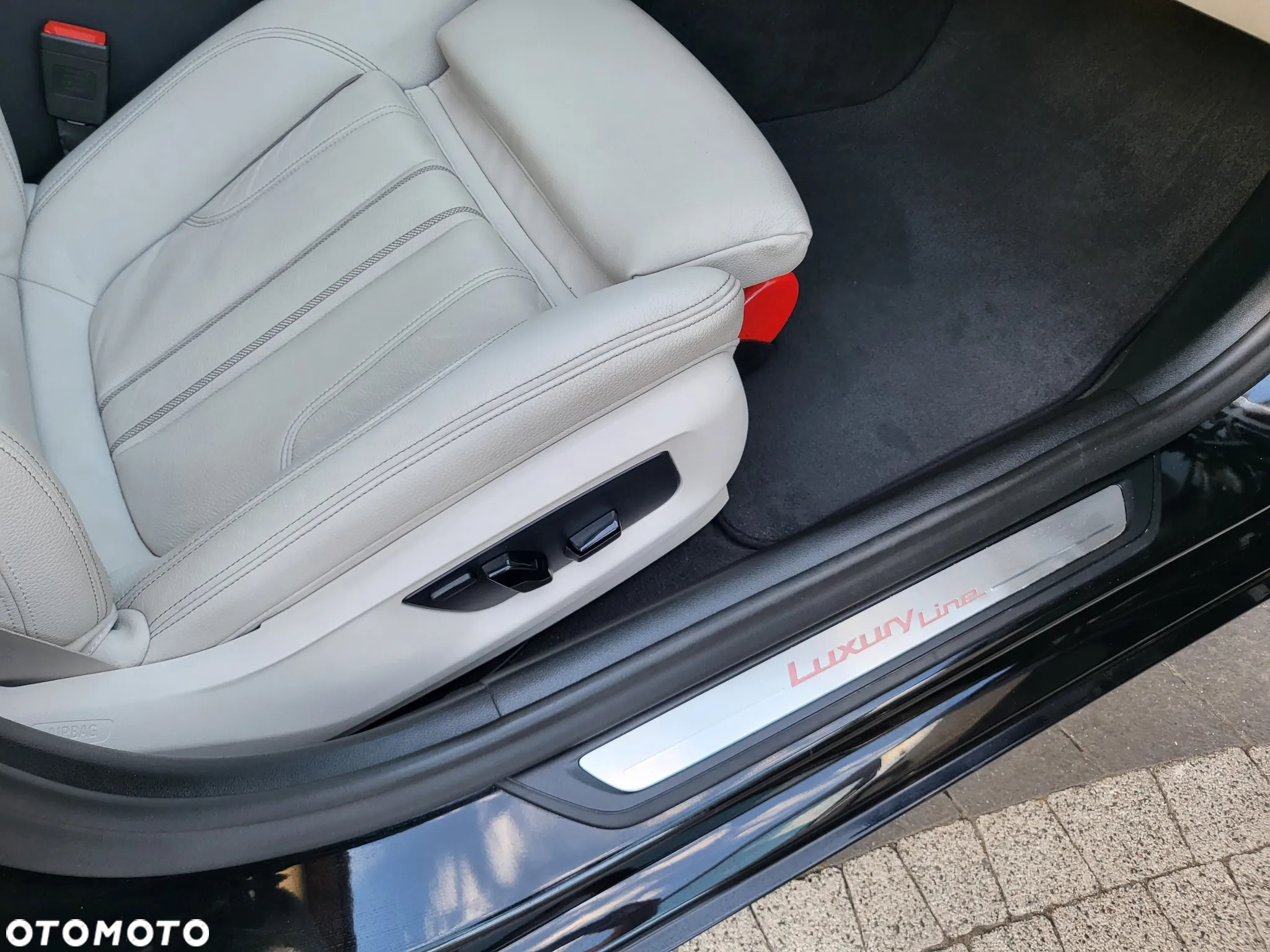 BMW Seria 5 520d xDrive Luxury Line - 7