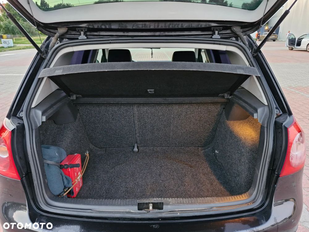 Volkswagen Golf - 15