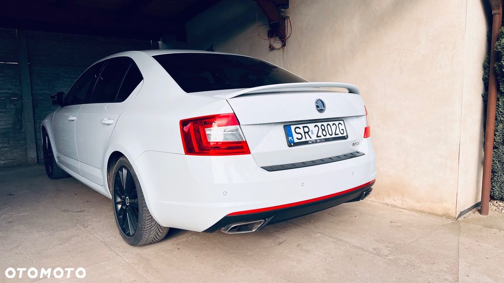Skoda Octavia 2.0 TSI RS - 15