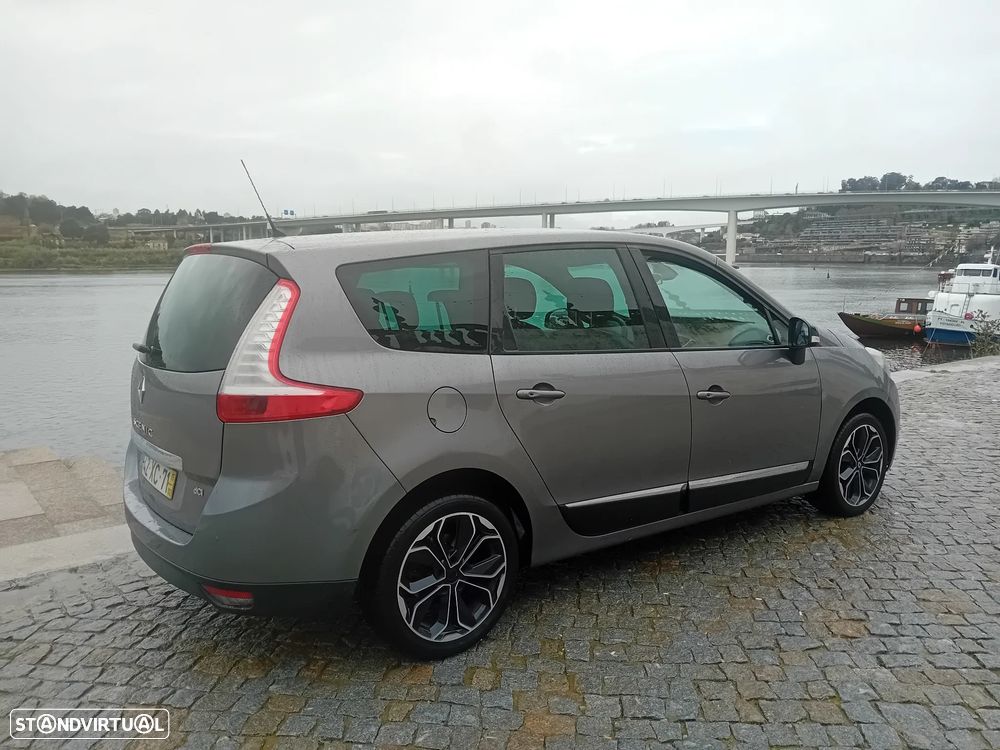Renault Grand Scénic 1.5 dCi Bose Edition SS - 22