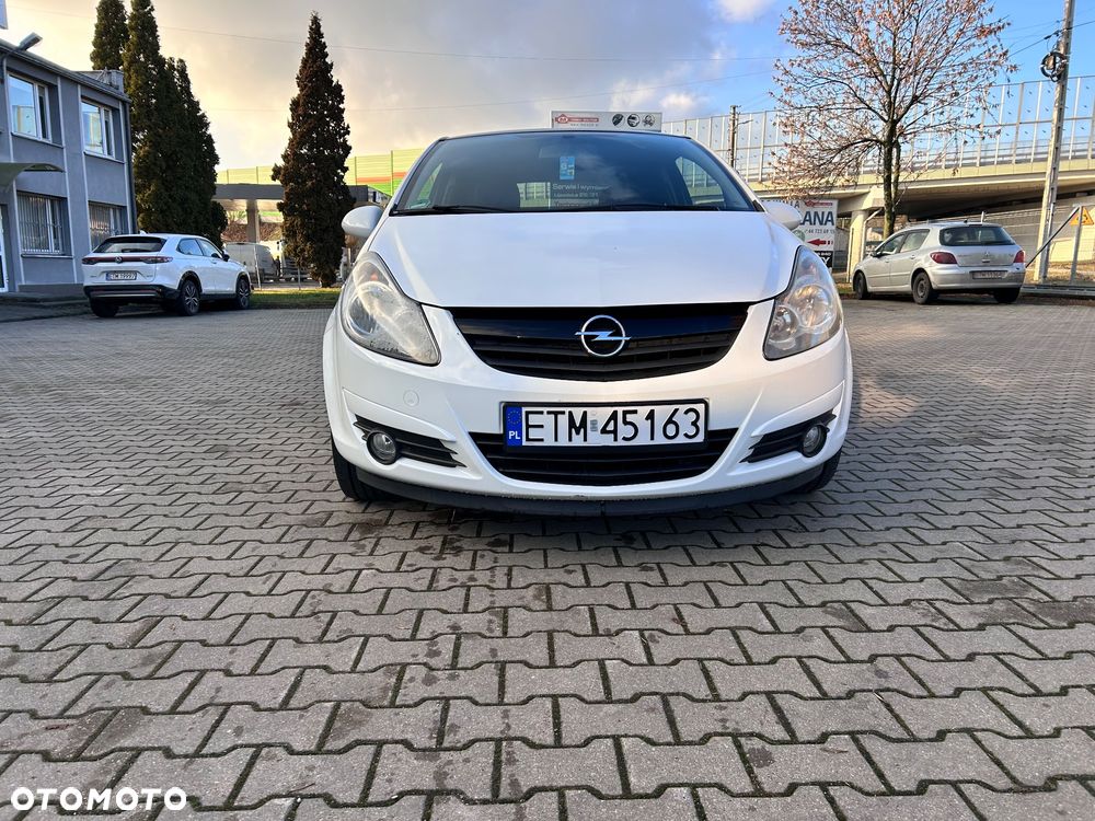 Opel Corsa 1.2 16V Cosmo - 7