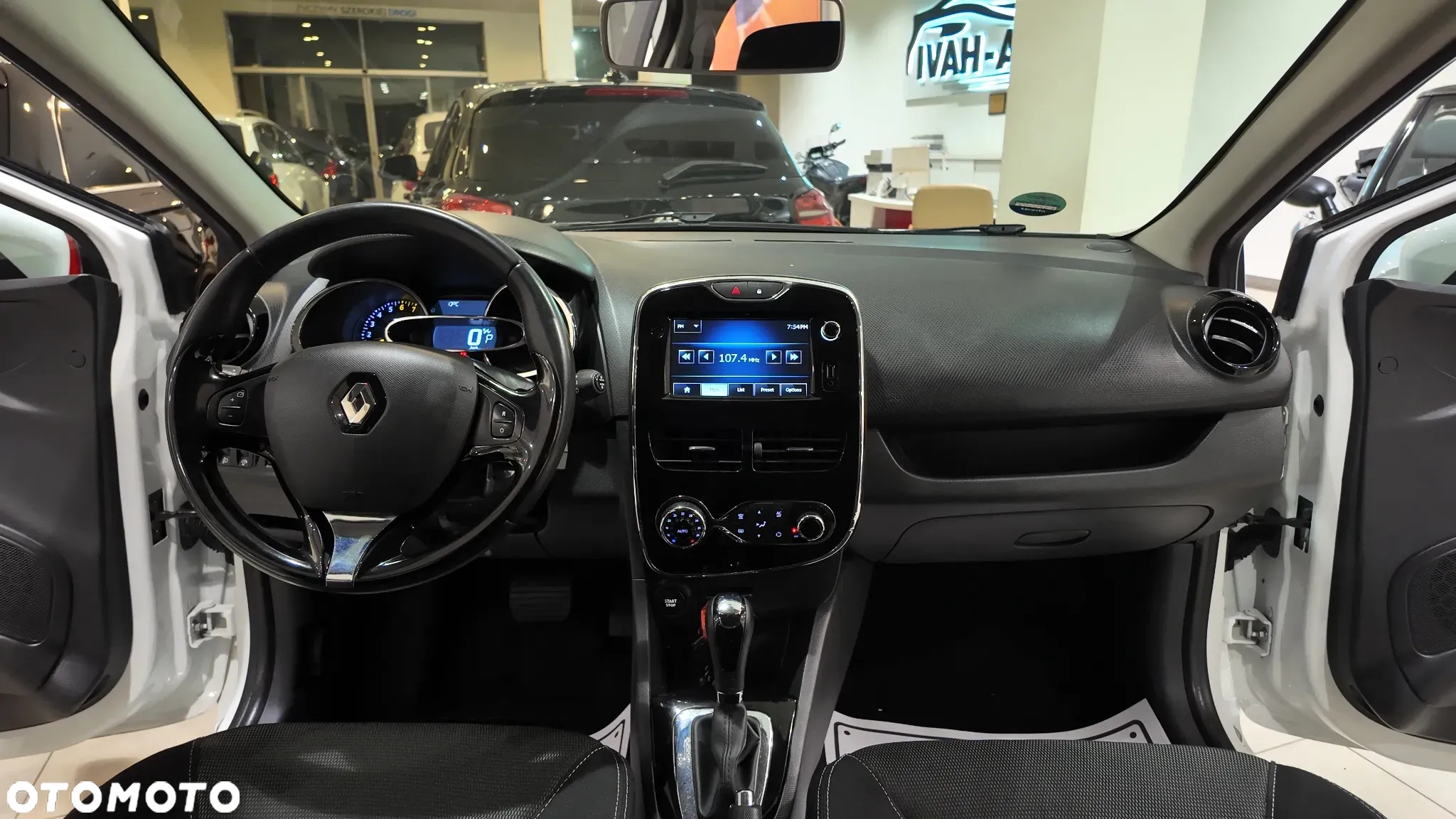 Renault Clio 1.2 TCe GT 120 EDC - 38