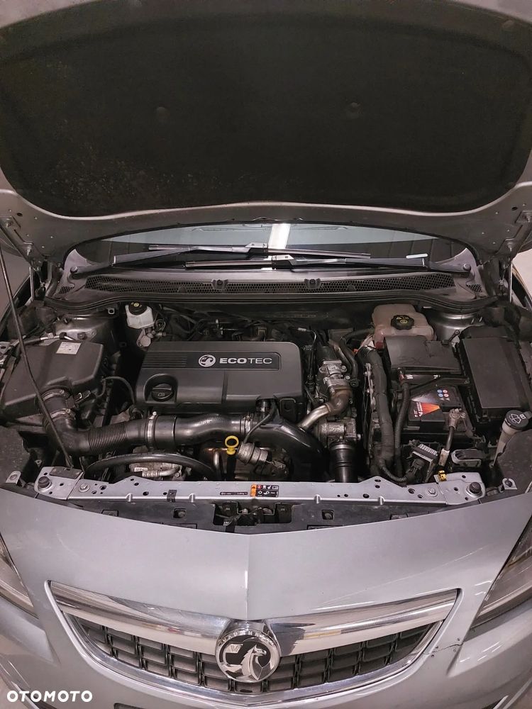 Opel Astra 1.7 CDTI DPF - 8