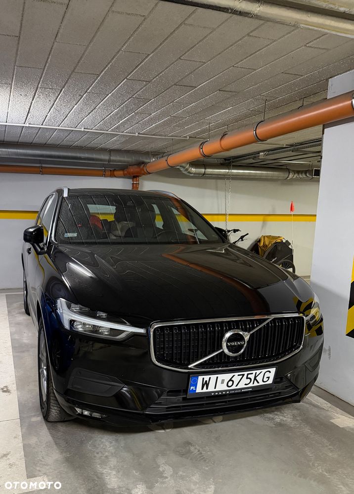 Volvo XC 60 D4 Momentum Pro - 22