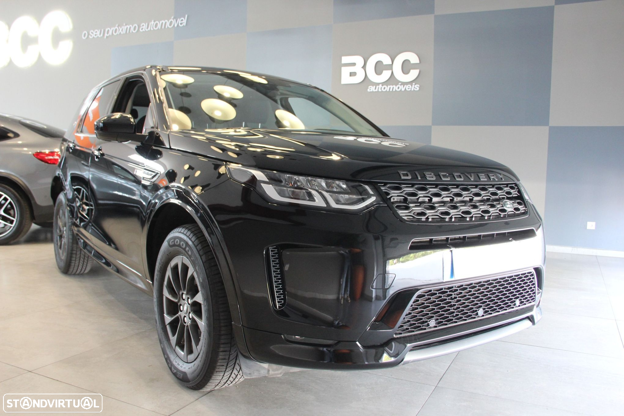 Land Rover Discovery Sport 2.0 eD4 R-Dynamic 7L - 3