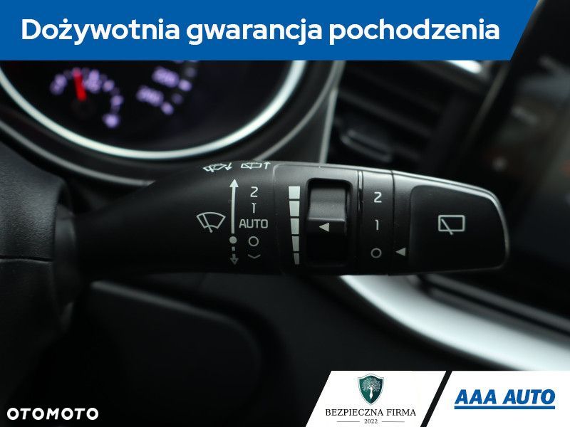 Kia Ceed - 21