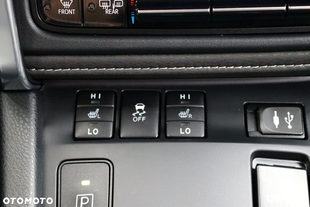 Toyota Auris - 23
