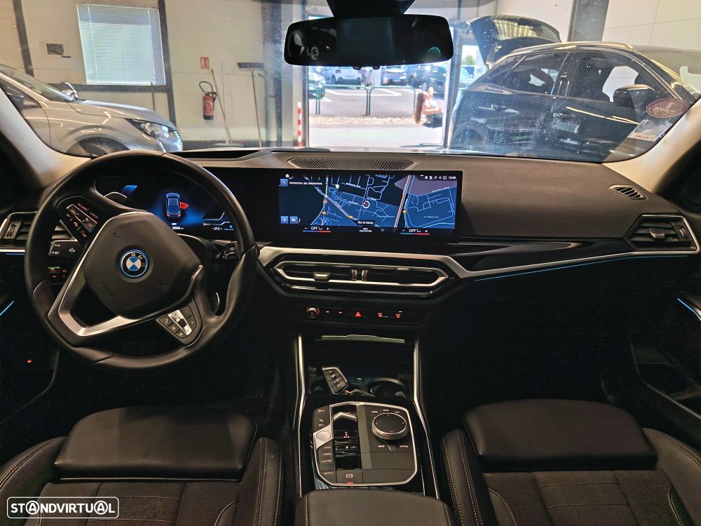 BMW 320 e Line Sport Auto - 3