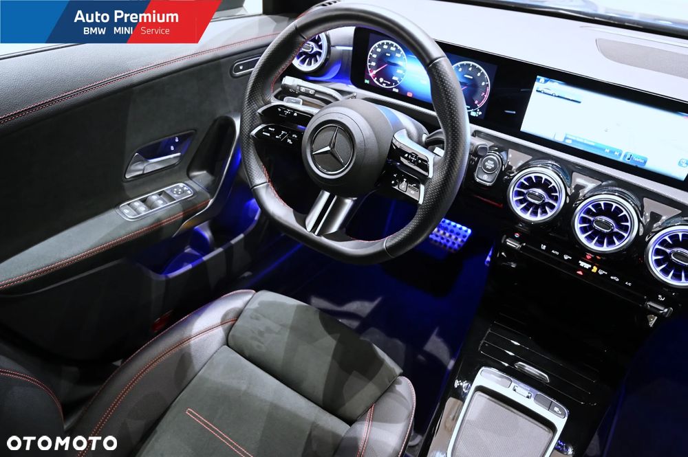 Mercedes-Benz CLA 200 AMG Line 7G-DCT - 12