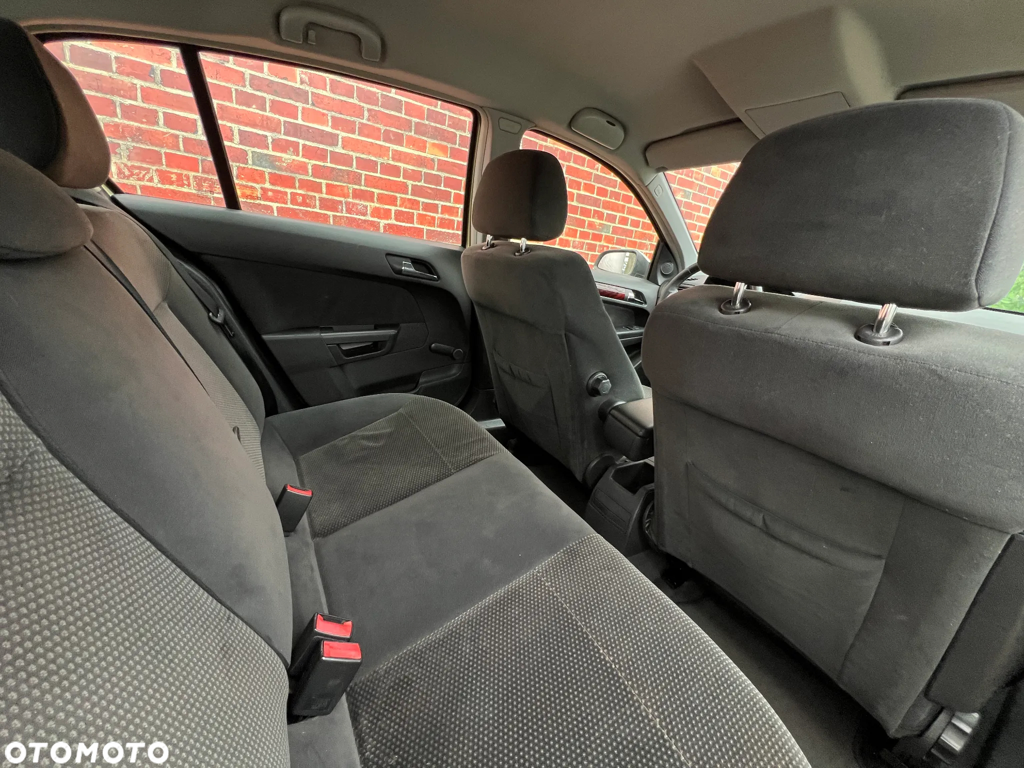 Opel Astra - 18