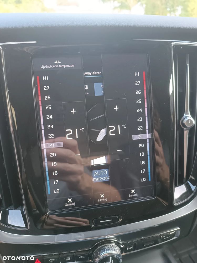 Volvo V60 D3 Drive-E Momentum - 30