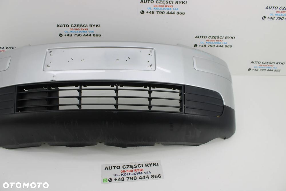 Audi A2 Zderzak Przód LY7W  8Z0807217H - 3