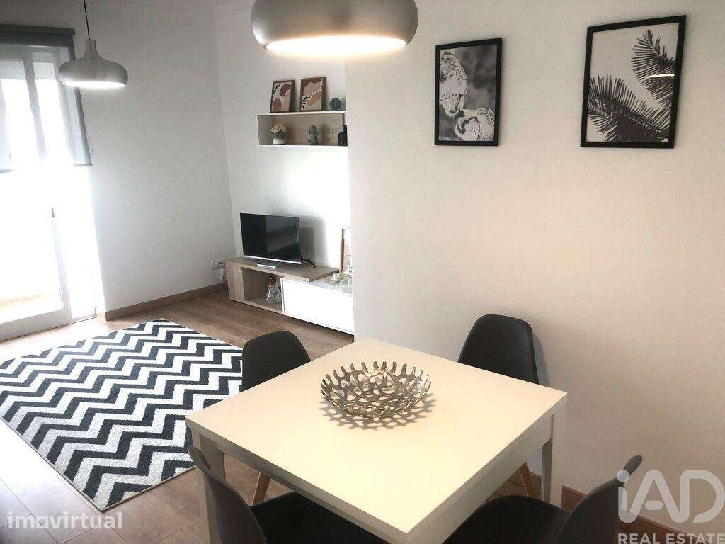 Apartamento T2 em São Domingos De Benfica de 70,00 m2 - Grande imagem: 5/28