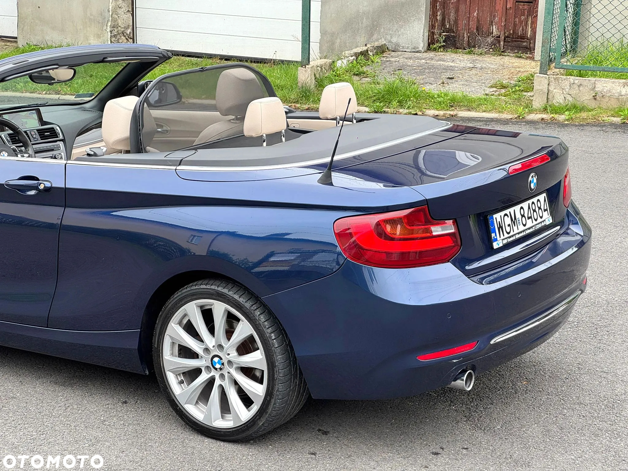 BMW Seria 2 220i Luxury Line sport - 22