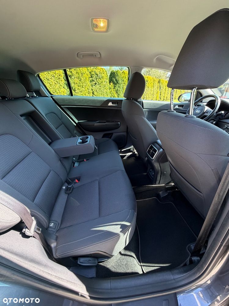 Kia Sportage 1.6 GDI 2WD DREAM-TEAM EDITION - 11