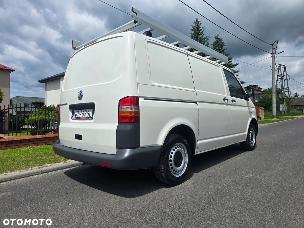 Volkswagen Transporter - 23