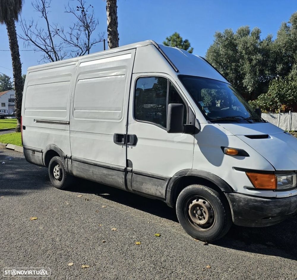 Iveco Daily 2.3 TD 35S10D 3200 - 3