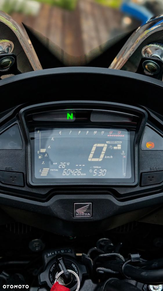 Honda VFR - 9