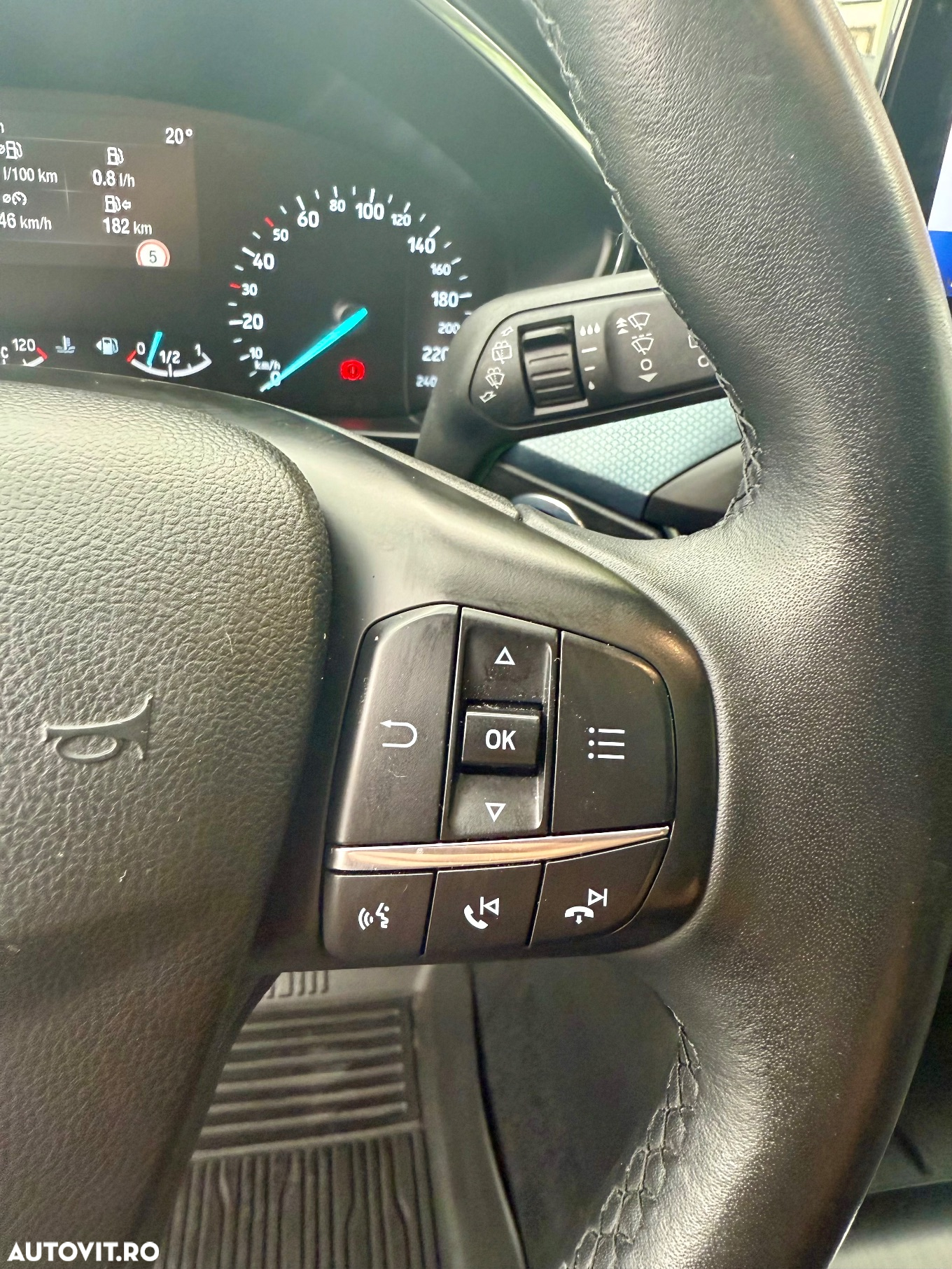Ford Focus 2.0 EcoBlue Active - 23