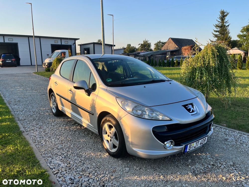 Peugeot 207 75 Urban Move - 5