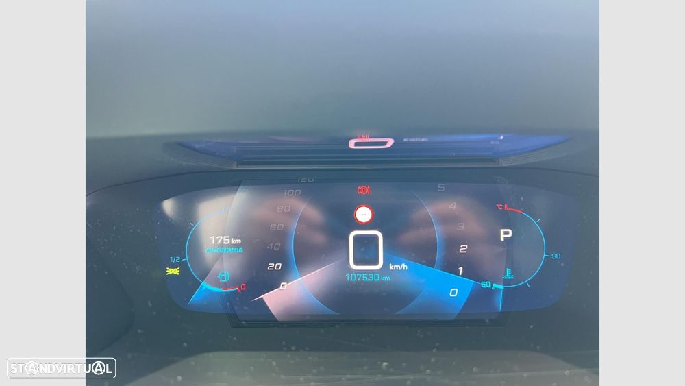 Peugeot 2008 1.2 PureTech GT EAT8 - 19