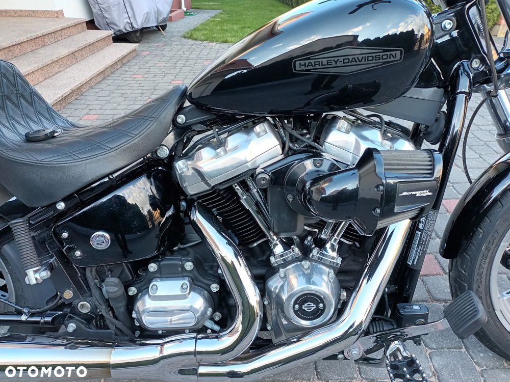 Harley-Davidson Softail Standard - 4