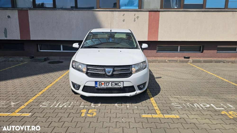 Dacia Logan - 1