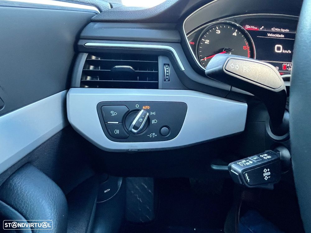 Audi A4 Avant - 25