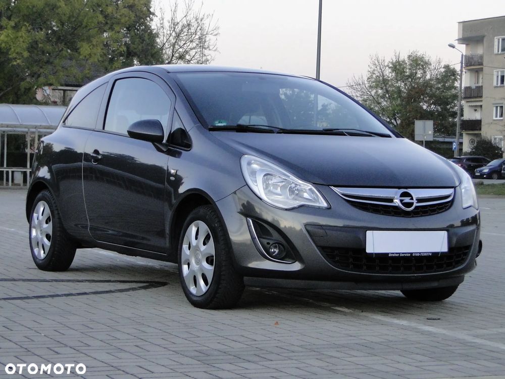 Opel Corsa 1.4 16V Active - 1