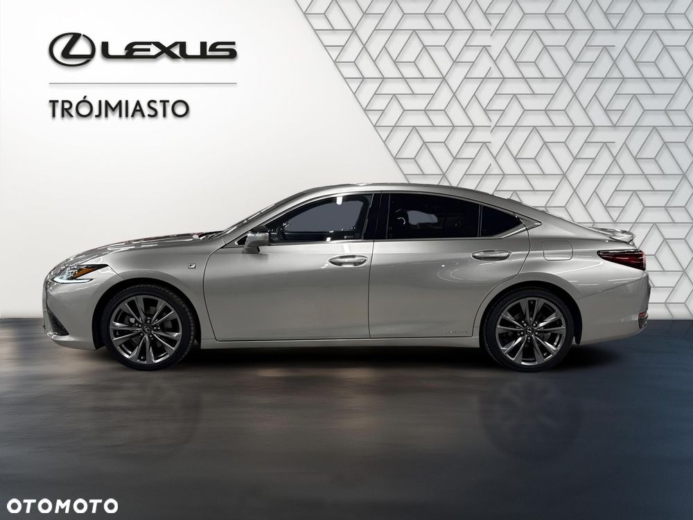Lexus ES 300h F Sport Edition - 3