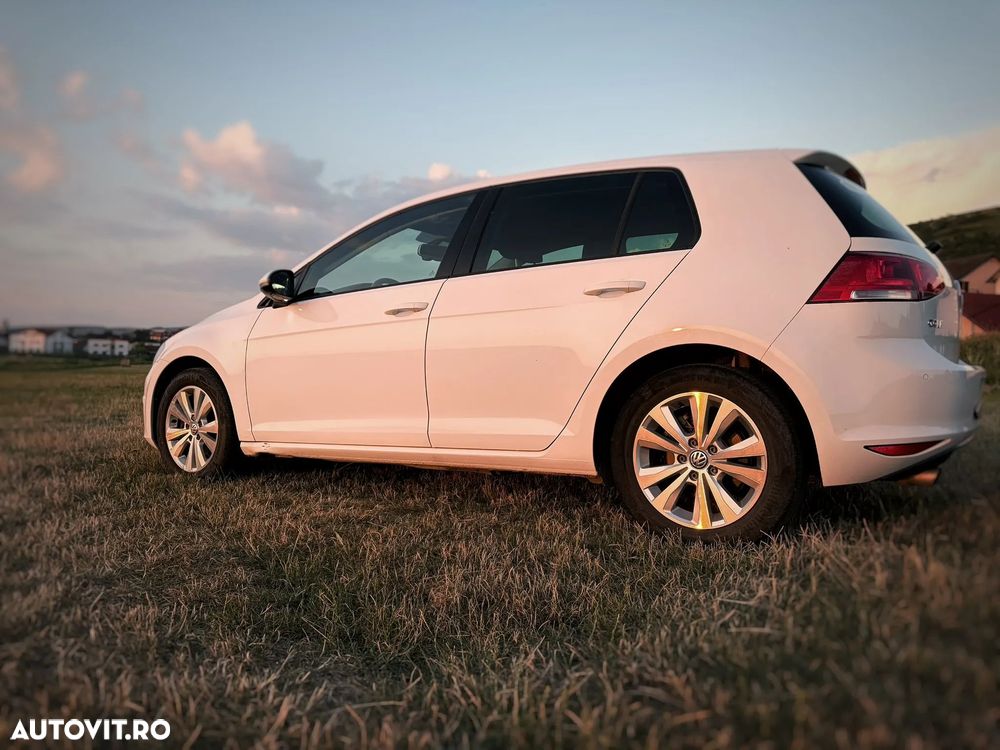Volkswagen Golf 1.2 TSI DSG Comfortline - 9