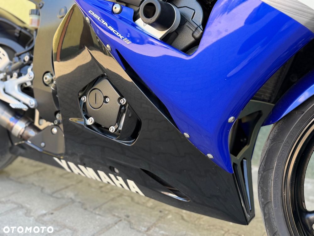 Yamaha R6 - 5