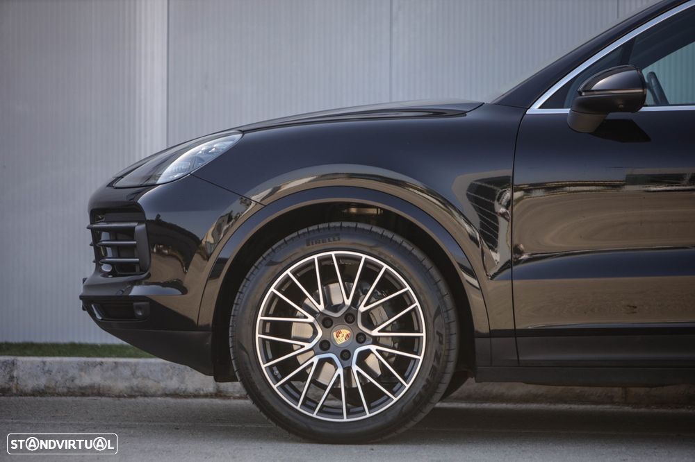 Porsche Cayenne E-Hybrid - 6