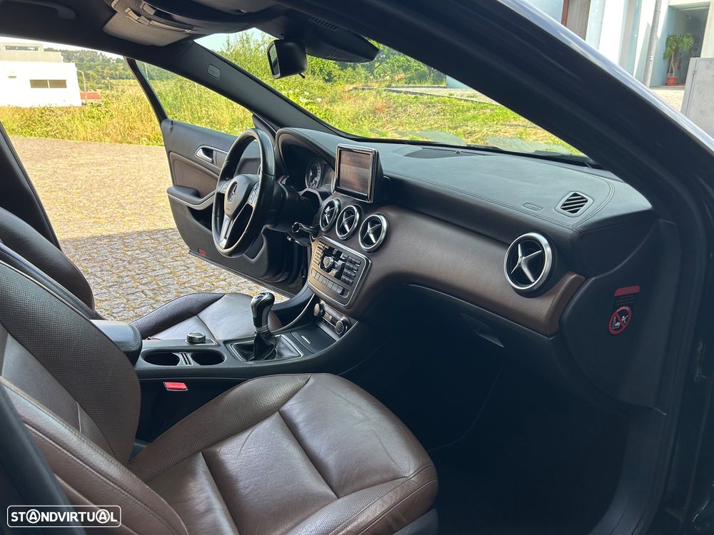 Mercedes-Benz A 200 CDI (BlueEFFICIENCY) AMG Sport - 18