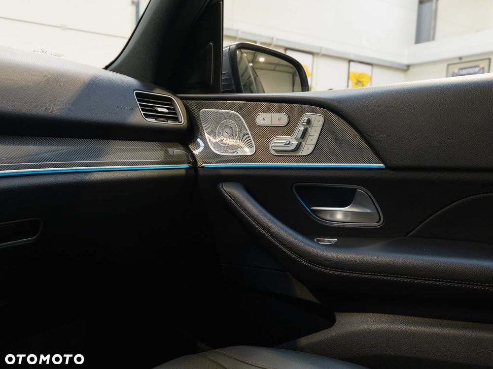 Mercedes-Benz GLE 300 d 4-Matic Premium - 32