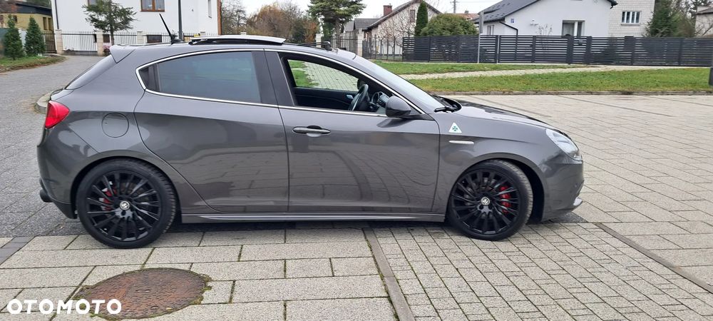 Alfa Romeo Giulietta 1.8 TBi 16V TCT Quadrifoglio Verde - 7