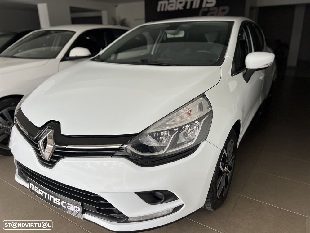 Renault Clio 0.9 TCE Dynamique S - 1