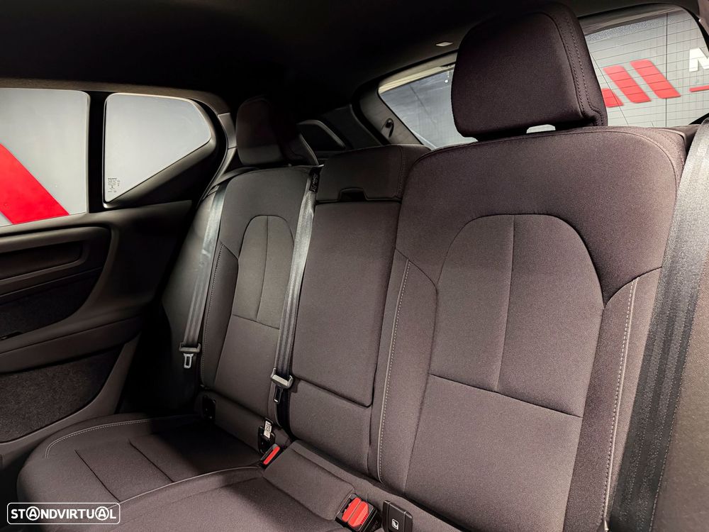 Volvo XC 40 Recharge Pro - 11