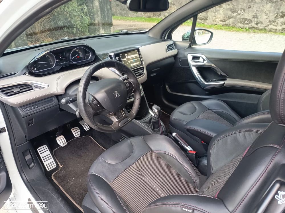 Peugeot 208 1.6 BlueHDi Allure - 9