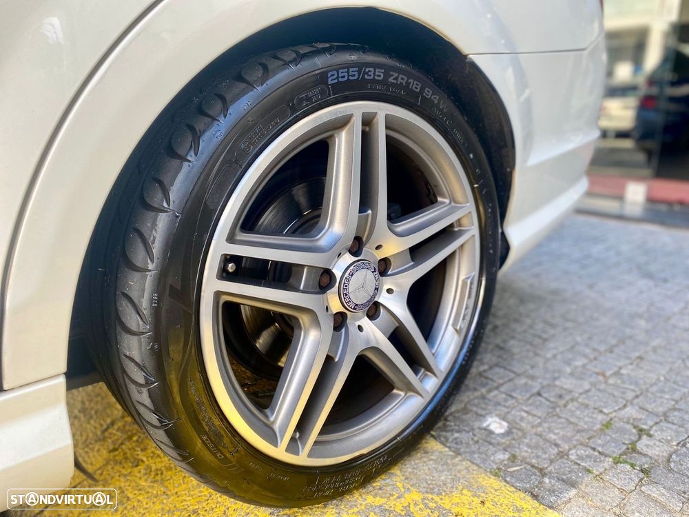 Mercedes-Benz C 350 - 13