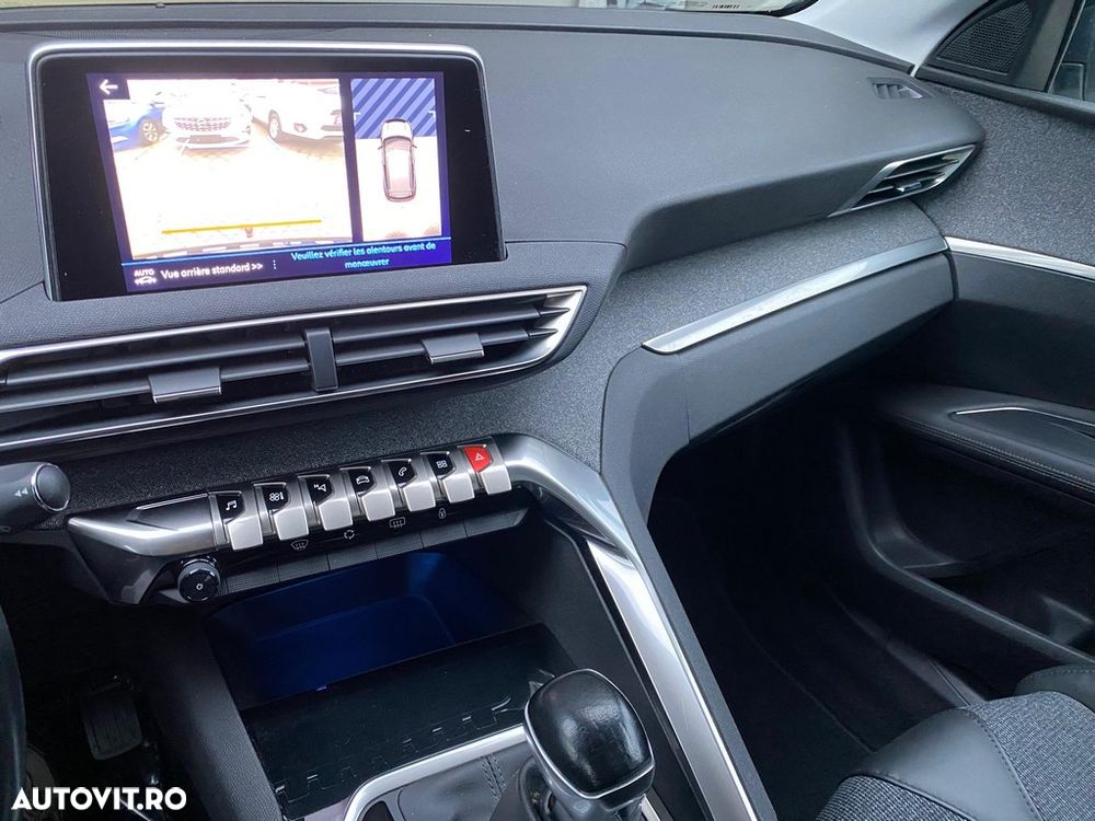 Peugeot 3008 PureTech 130 Stop & Start Access - 12