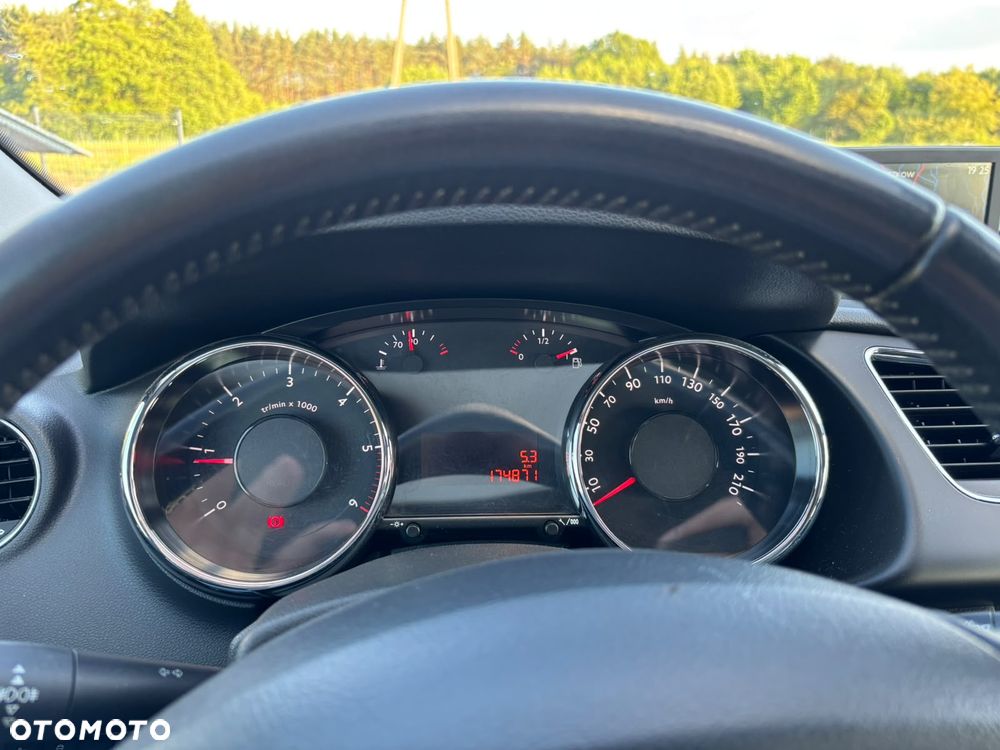 Peugeot 3008 2.0 HDi Premium - 7