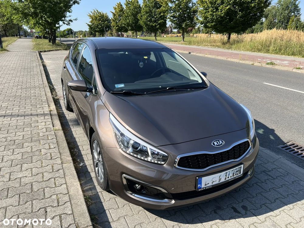 Kia Ceed Cee'd 1.4 L Business Line - 17