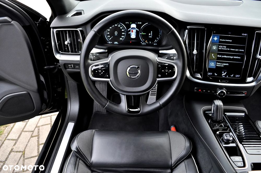 Volvo S60 T6 AWD Geartronic RDesign - 28