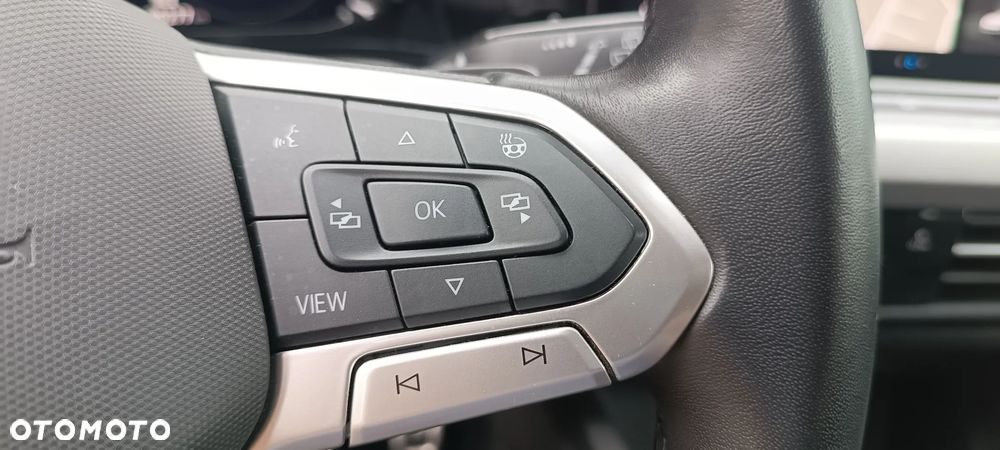 Volkswagen Golf - 12