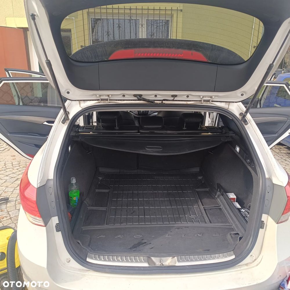 Hyundai i40 Kombi 1.7 CRDi Classic - 11