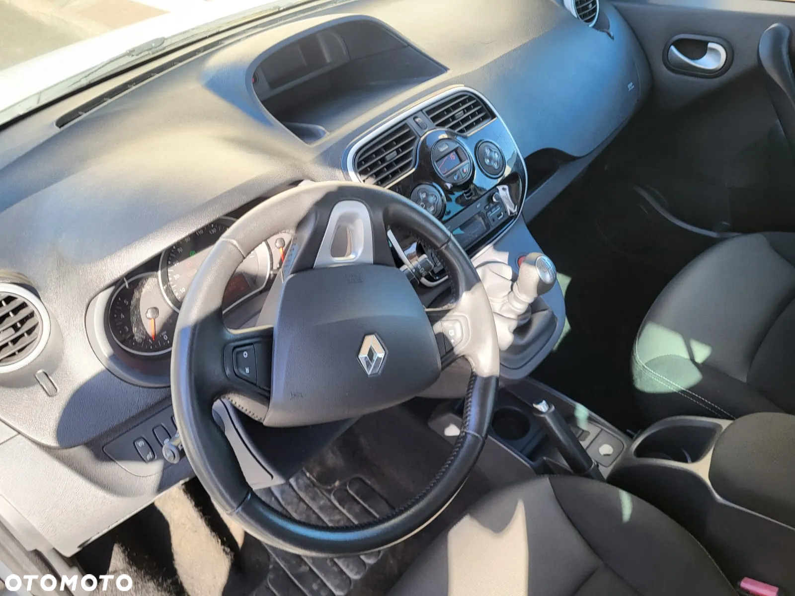 Renault Kangoo dCi 90 FAP LIMITED - 23