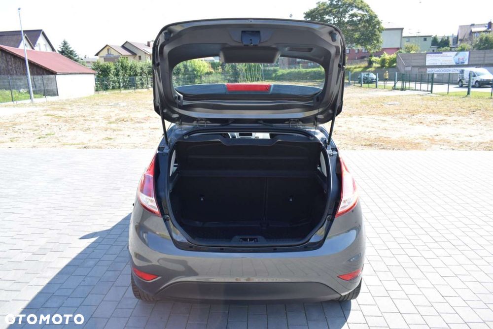 Ford Fiesta - 11
