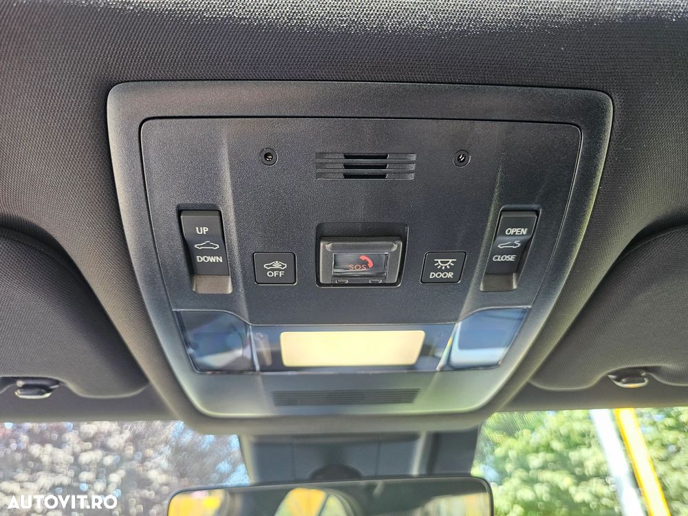 Lexus UX 250h Luxury Line - 27