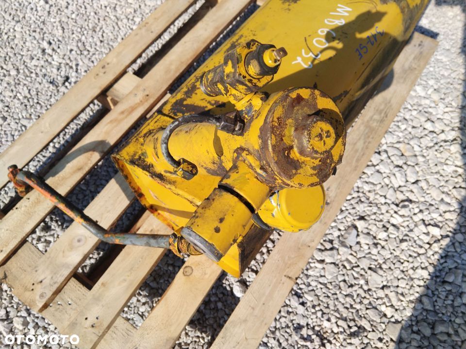 Zbiornik hydrauliczny Kramer 312 SE - 5